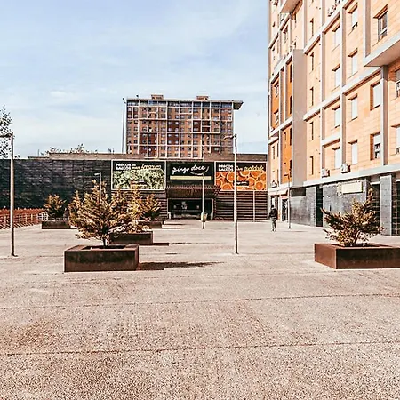 Trendy River View By Gthouse Apartment