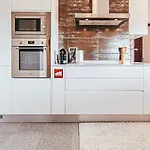 Trendy River View By Gthouse Apartment *